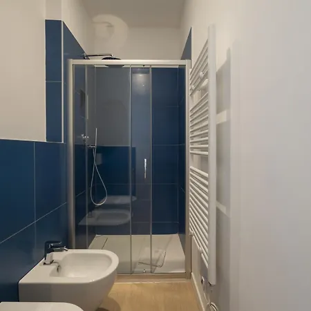Modern & Functional Steps From Bosco Verticale & Gae Aulenti Apartamento