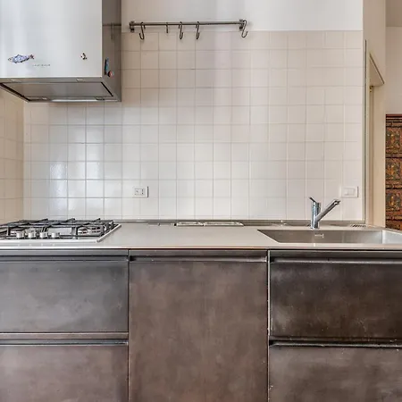 Via Settembrini 7 2 Pax Wi-fi Milano