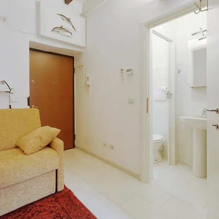 Porta Genova - Navigli - Monolocale * 米兰