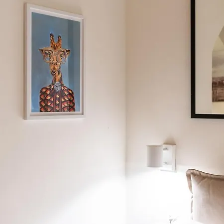 Garibaldi , Intrho 밀라노