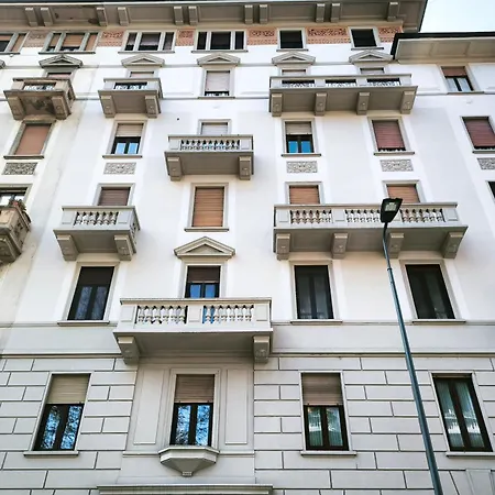 Apartment Just Urban - Elegante Trilocale A 15 Min Dal Duomo - M4 Dateo