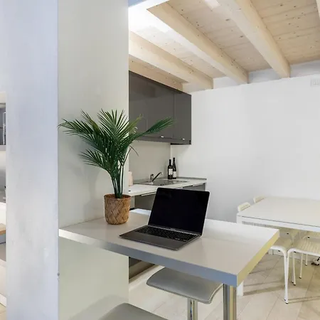 Porta Romana-duomo- Design Loft