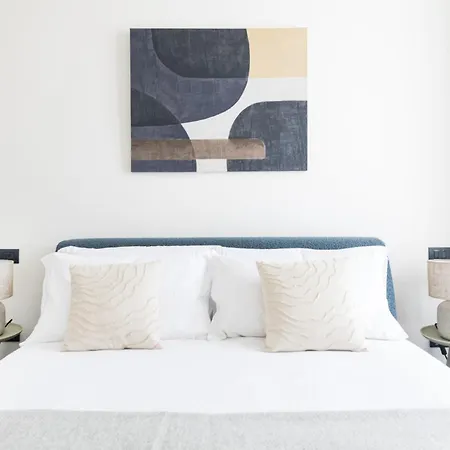 Easylife - - Commenda 31 - Porta Romana Apartamento *