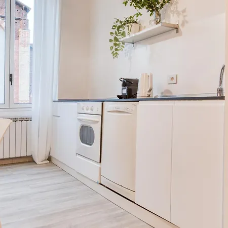 Easylife - Charme E Comfort Nel Cuore Dei Navigli Milano