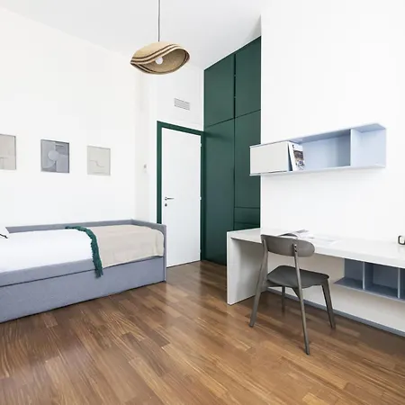 Easylife - - Commenda 31 - Porta Romana * Milán