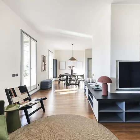 Easylife - - Commenda 31 - Porta Romana *