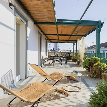 Easylife - - Commenda 31 - Porta Romana Apartamento *