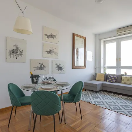 Skyline View Biancamano 1 Bdr With Balcony By Rentopolis