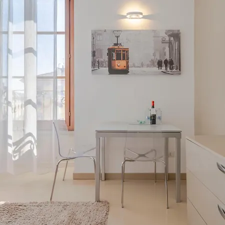 Milano Apartments Navigli - Porta Genova * Milán