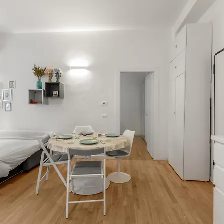 Casa San Siro-stadio - Stadio E Metropolitana