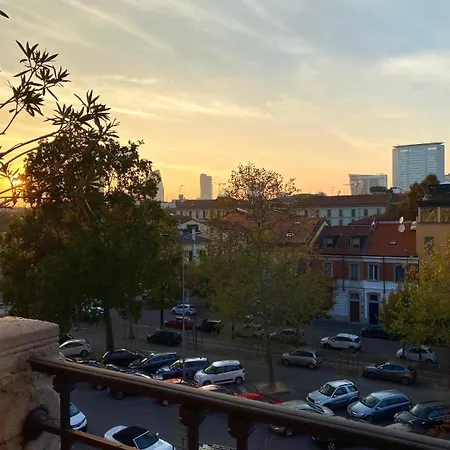 Ampio E Luminoso Bilocale Nel Centro Di *