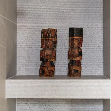 - Elegant ميلان