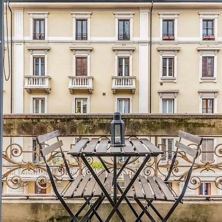 Апартаменты Porta Venezia 2 Pax Wi-fi Милан