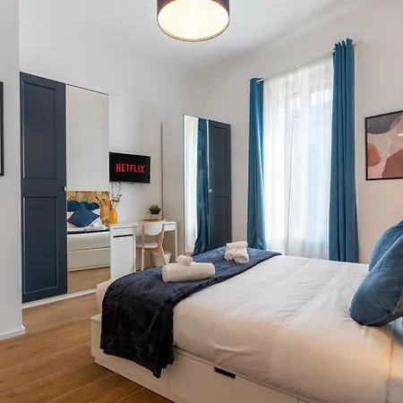 Moscova Luxe - Elegant With 2 Bathrooms *