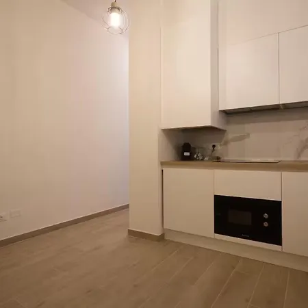 Flat Number 14 Daire Milano