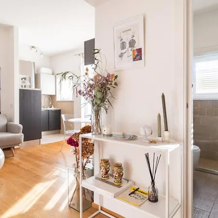 Апартаменты Hostmate - - Fezzan