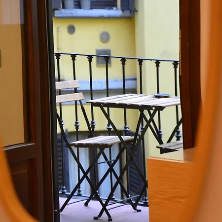 Daire Bubi House Porta Romana Milano