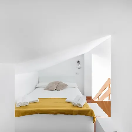 Luxurious Duomo A/c-wi-fi Free *