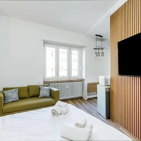 Comfort & Design Minutes Away From The Centre Apartment Mailand