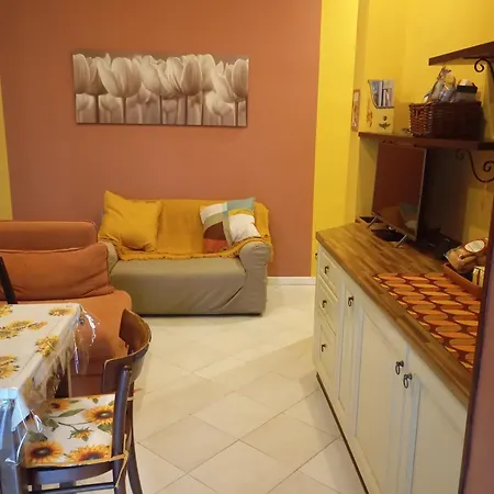 Flores Home, Boho Chic Style & Urban Comfort Navigli, Bocconi, Centro Apartamento *