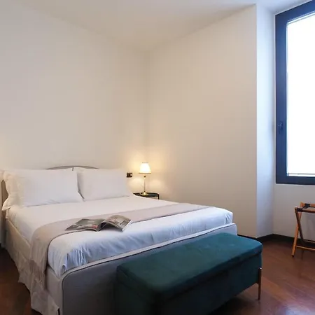 Contempora - Interior 900 3rd Floor - Duomo - Missori *