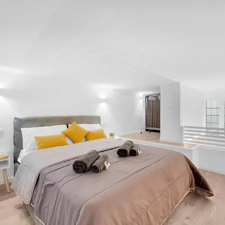 -milano Duomo- Navigli- Urban Lofth Διαμέρισμα *