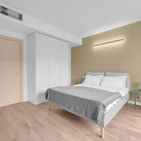 公寓 Cefalonia Garden With Terrace & Garage By Ndp Rent