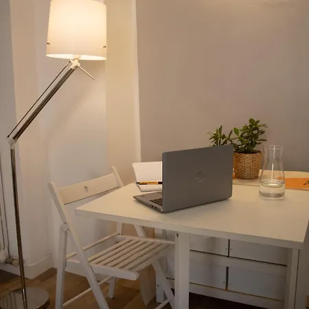 Spacious & Smart Design Apartment *