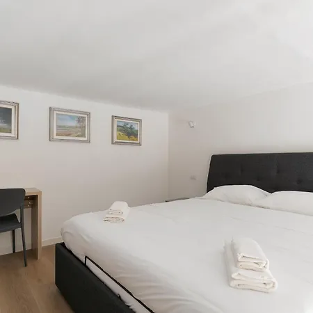 California - Solari - Loft Con Soppalco * Milán