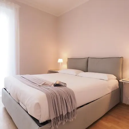 Quiet One Bedroom Near Tortona District * Milan