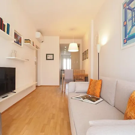 Apartment Quiet One Bedroom Near Tortona District Milan
