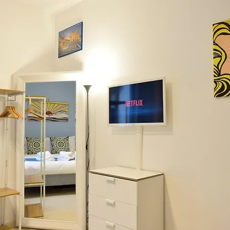 M2 Vibes Centro E Navigli * Milaan