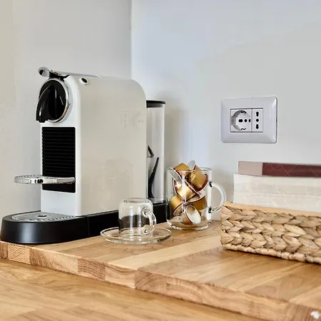Modern Near San Siro With Free Garage 公寓
