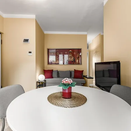 Urban Retreat In Loreto Metro E Free Wifii Apartamento *