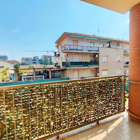 Apartment Station - With Terrace *