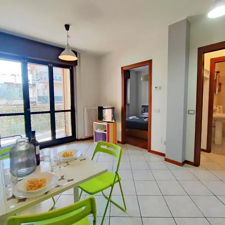 Apartment Station - With Terrace *