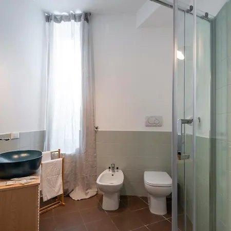 Bazzi, 49 - Bocconi Apartman