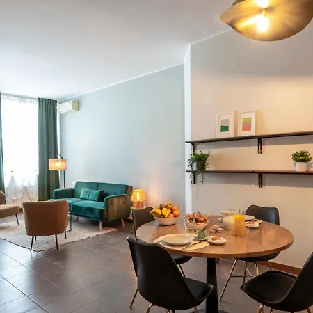 Apartman Bazzi, 49 - Bocconi Milánó