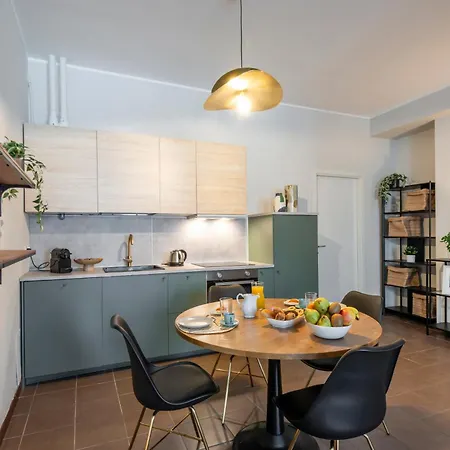 Apartman Bazzi, 49 - Bocconi Milánó