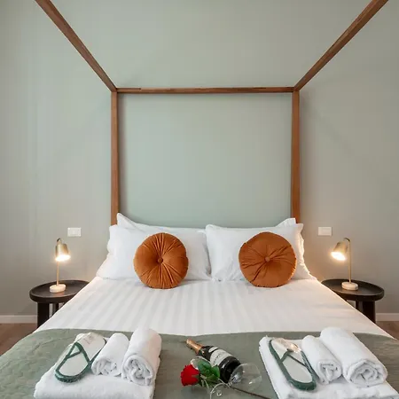 Bazzi, 49 - Bocconi *