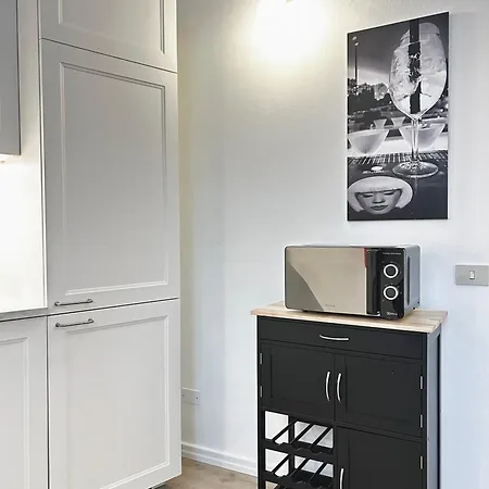 Casa Verga - Exclusive Haven Of Style And Elegance In Moscova Milano