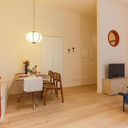 The Rent - Characterful Two-bedroom Flat Steps From Palestro 公寓 *