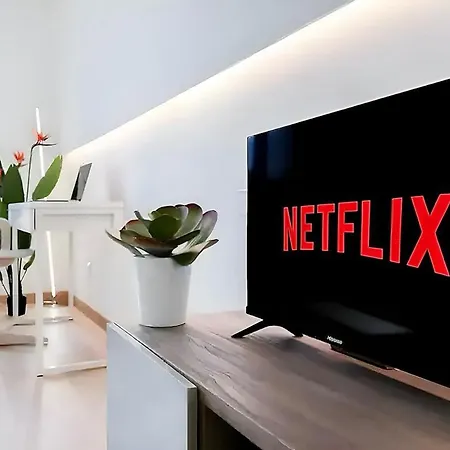 Sottocorno White, Historic Center,