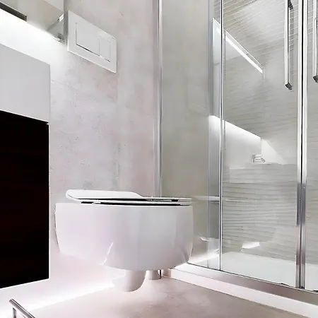 아파트 Sottocorno White, Historic Center, *