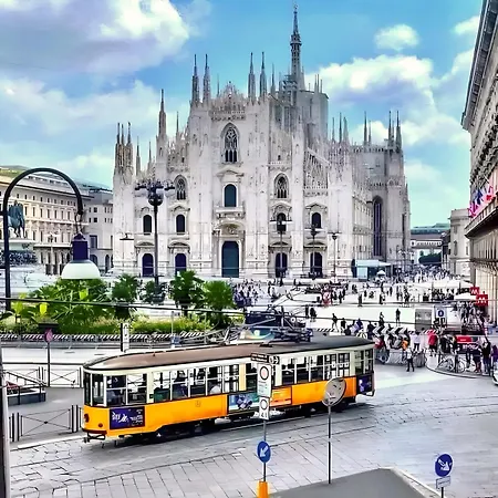 Sottocorno White, Historic Center, Apartment Milan