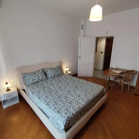 Apartment Costanza In Giallo *