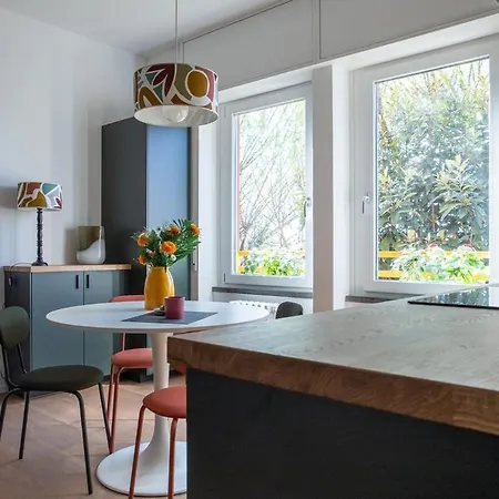 Porta21 - Linate, Ospedale Monzino, Palaitalia