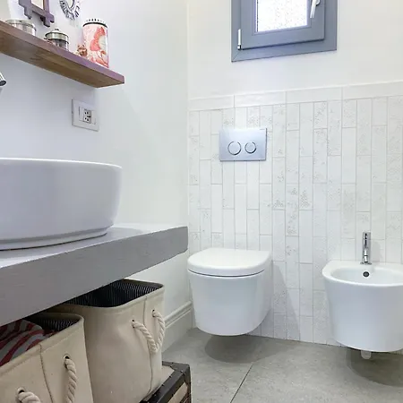 Apartment Ceramics And Charm Station - Meryggiare *