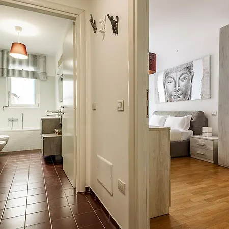 Daire Cozy 1 Bedroom In Viale Monza *