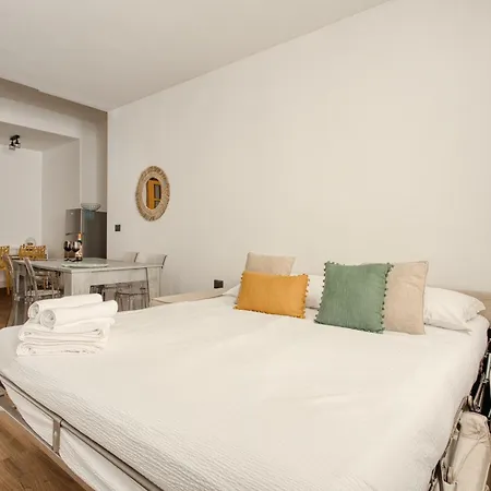 Nolo Comfort Apartament *